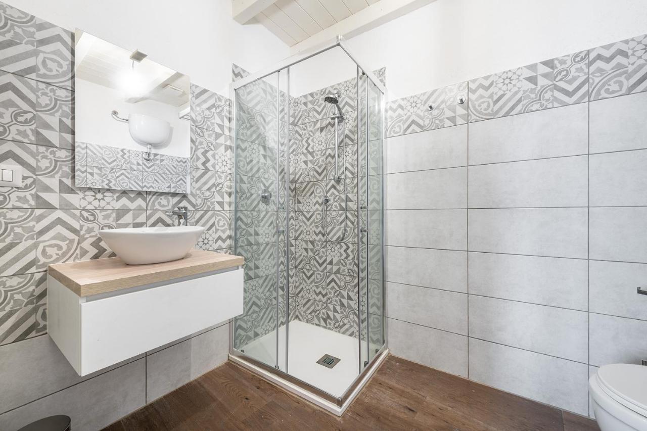 كالياري Promenade Boutique Rooms - City Centre المظهر الخارجي الصورة